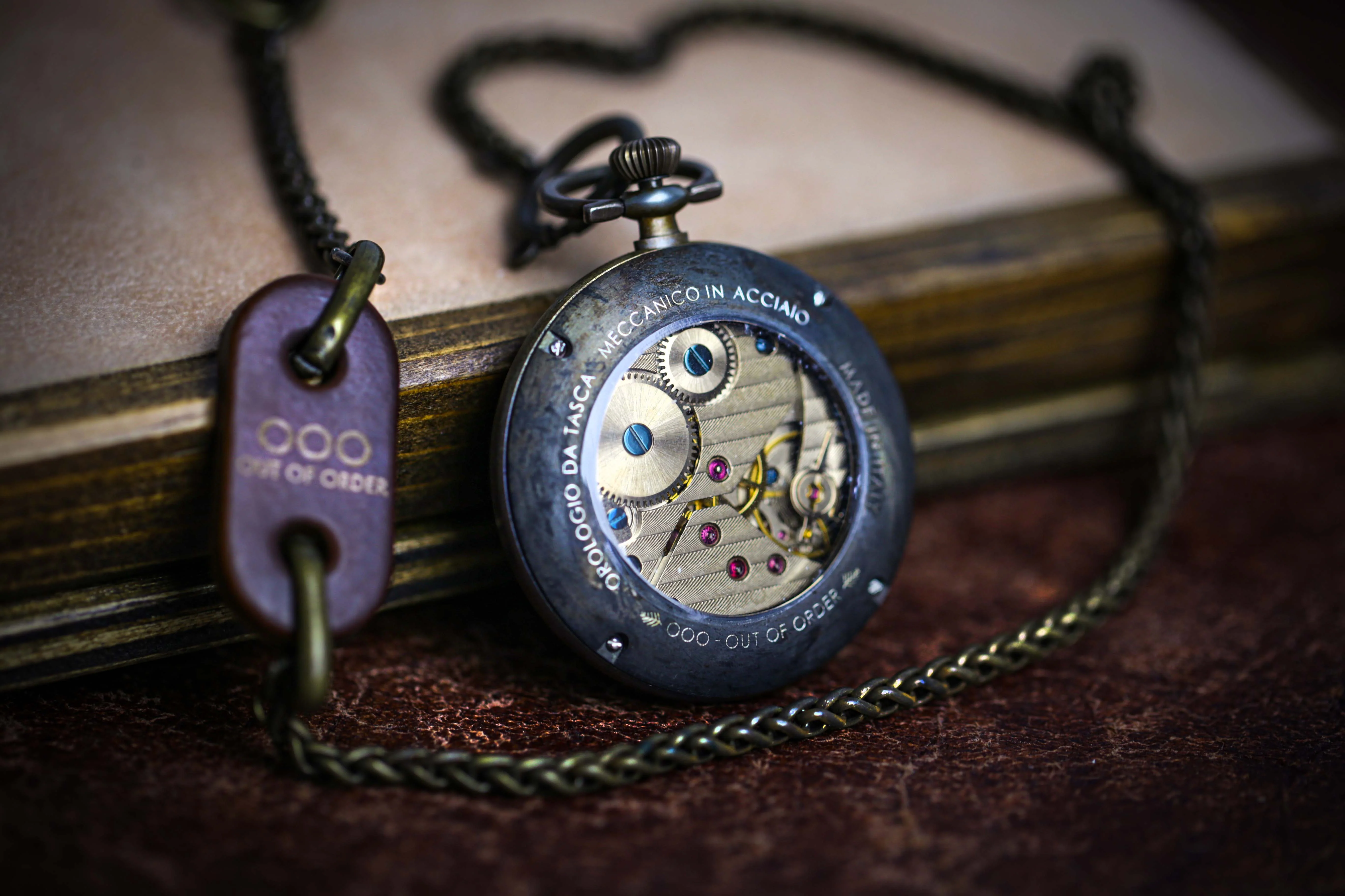 Calabrone Black - Image 15